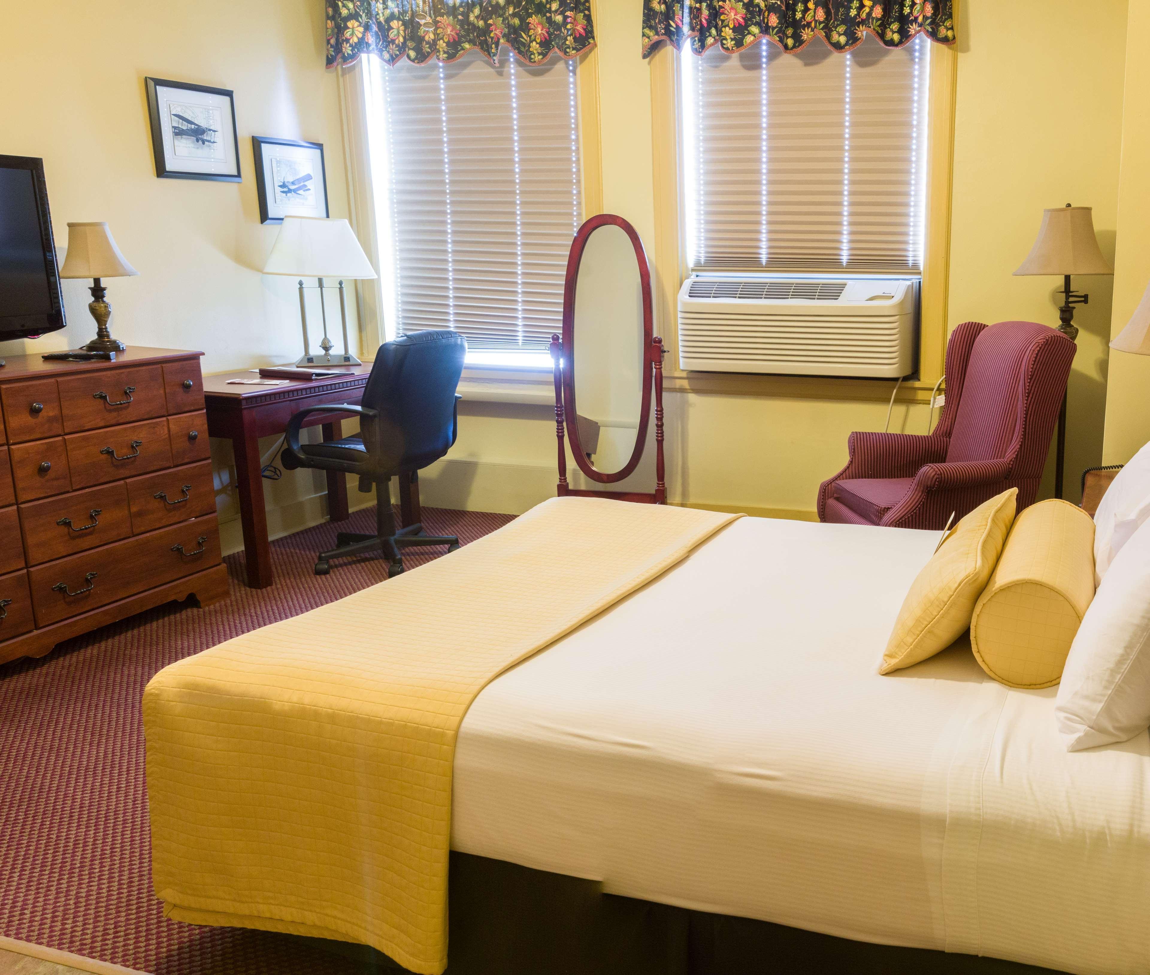 Best Western Plus Sidney Lodge Eksteriør billede