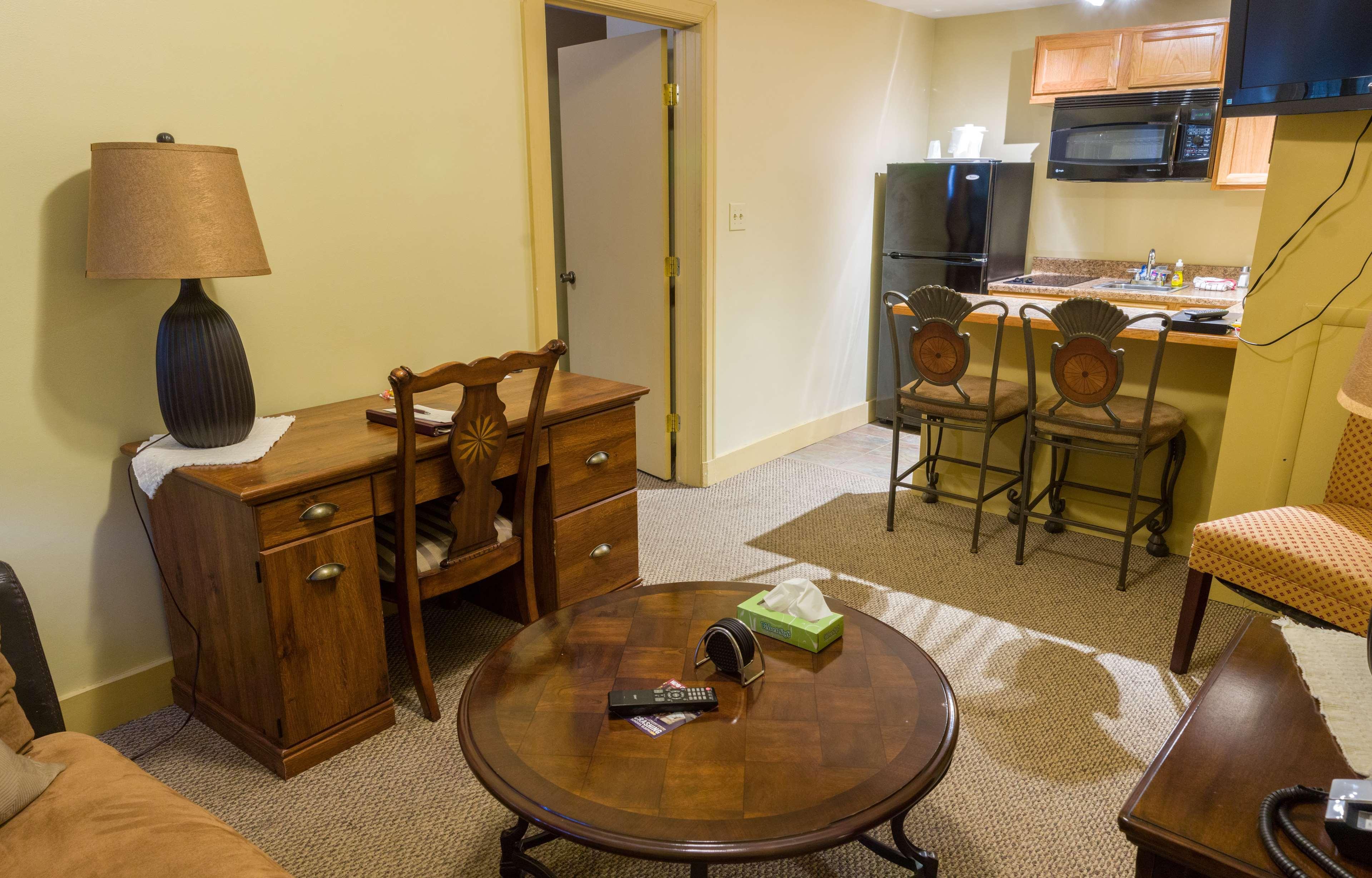 Best Western Plus Sidney Lodge Eksteriør billede